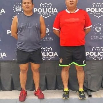 CAPTURAN A DOS POLICÍAS EN ILOPANGO POR CONDUCCIÓN IRRESPONSABLE Y TENENCIA ILEGAL DE ARMAS