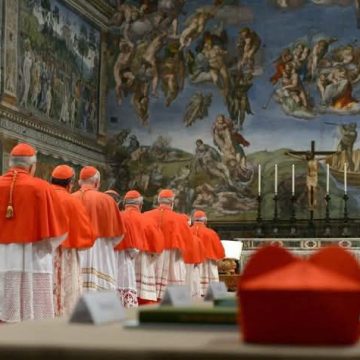 EL 7 DE MAYO INICIARÁ EL CÓNCLAVE PARA ELEGIR AL SUCESOR DEL PAPA FRANCISCO