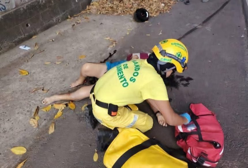ATROPELLADA POR MOTOCICLISTA: MUJER FALLECE TRAS CRUZAR CARRETERA EN NAHUIZALCO, SONSONATE