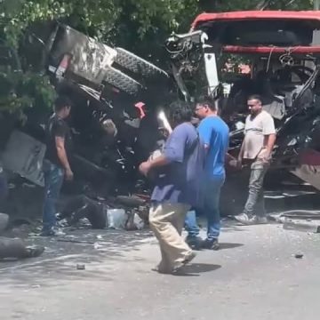 MURIÓ CONDUCTOR DE BUS EN TRÁGICO ACCIDENTE DE TRÁNSITO EN EL DIVISADERO, MORAZÁN