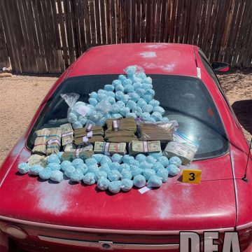 EE. UU. ARRESTA A 16 MIEMBROS DEL CÁRTEL DE SINALOA Y CONFISCA RÉCORD HISTÓRICO DE FENTANILO