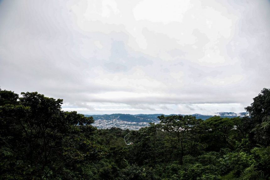 CHUBASCOS Y TORMENTAS AFECTARÁN ESTE DOMINGO DIVERSAS ZONAS DE EL SALVADOR