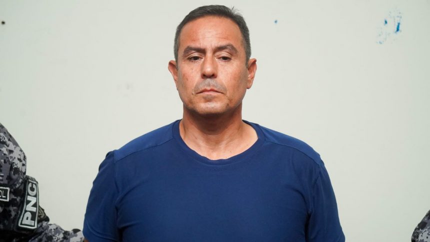 EXTRADITARON A DIPLOMÁTICO PERUANO ACUSADO DE FEMINICIDIO EN EL SALVADOR; ENFRENTARÁ LA JUSTICIA
