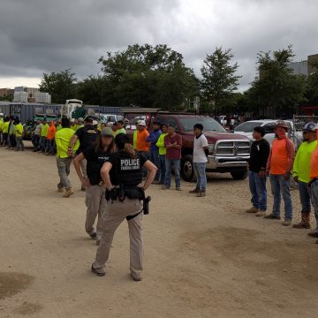 EE. UU. INICIA REDADAS MASIVAS EN FLORIDA PARA DETENER A MIGRANTES INDOCUMENTADOS