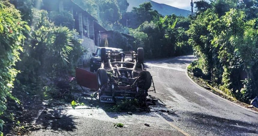MENOR DE EDAD ENTRE LOS LESIONADOS EN PICK UP VOLCADO EN LA CARRETERA DE SANTA ANA A SONSONATE