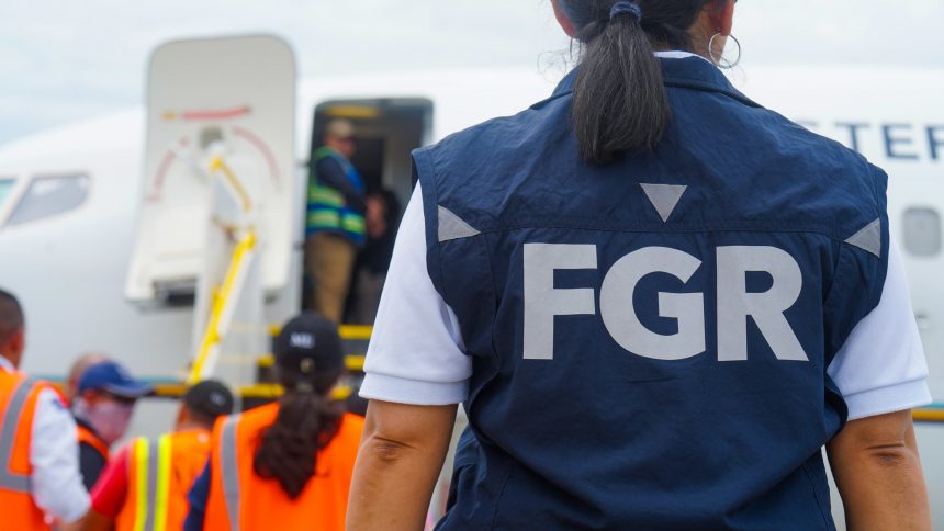 EXTRADITAN A PANDILLERO SALVADOREÑO DESDE ESTADOS UNIDOS PARA SER ENVIADO AL CECOT