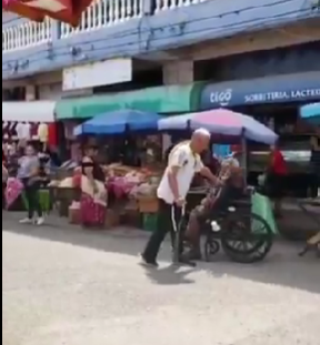 DOS PERSONAS CON DISCAPACIDAD PROTAGONIZARON PELEA CALLEJERA EN METAPÁN