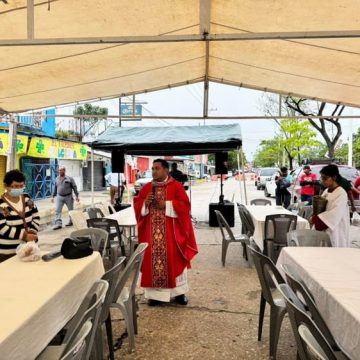 SACERDOTE HÉCTOR ALEJANDRO PÉREZ FUE ATACADO A BALAZOS EN TABASCO,MÉXICO Y SE ENCUENTRA GRAVE
