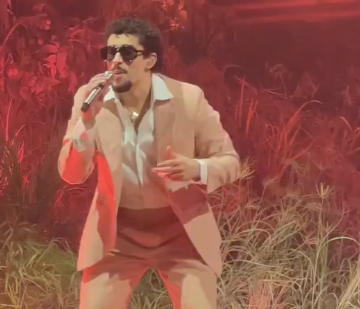 BAD BUNNY DESATA LA LOCURA EN PUERTO RICO CON SU GIRA “NO ME QUIERO IR DE AQUÍ”