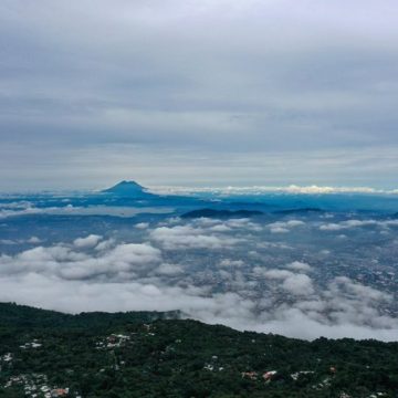 MARN PRONOSTICA LLUVIAS EN ALGUNOS SECTORES DEL PAIS PARA ESTE DOMINGO