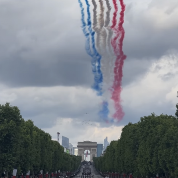 FRANCIA EXHIBE UN EJÉRCITO “LISTO PARA COMBATIR” EN SU DESFILE DEL 14 DE JULIO