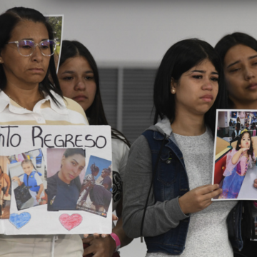 VENEZUELA EXIGE LIBERACIÓN DE DETENIDOS EN EL SALVADOR Y EL REGRESO DE NIÑOS RETENIDOS EN EE. UU.