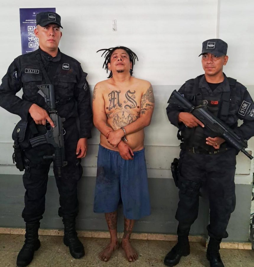 CAPTURAN A PALABRERO DE LA MS13 EN SAN RAFAEL OBRAJUELO, LA PAZ