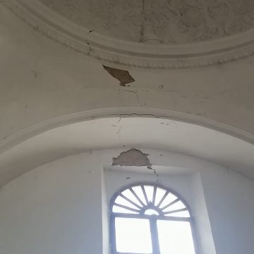 DAÑOS POR LOS SISMOS EN LA PARROQUIA SANTIAGO APÓSTOL DE CHALCHUAPA Y EN UN CENTRO COMERCIAL DE SANTA ANA.