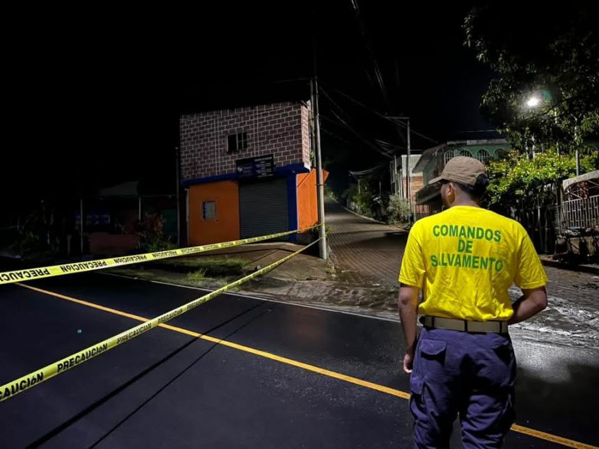 LA IMPRUDENCIA AL CONDUCIR DEJA PEATÓN FALLECIDO EN SANTA ANA