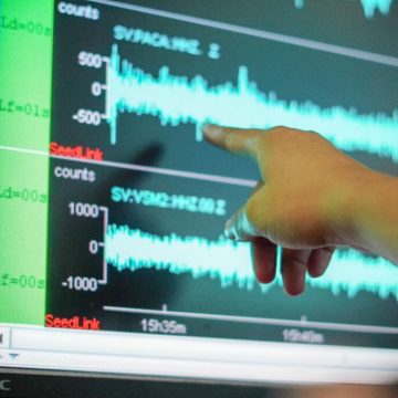 FUERTES SISMOS SACUDEN GUATEMALA Y SE SIENTEN EN EL SALVADOR