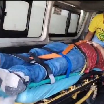 JOVEN DE 23 AÑOS INTENTA SUICIDARSE EN PLENO CENTRO DE SAN SALVADOR
