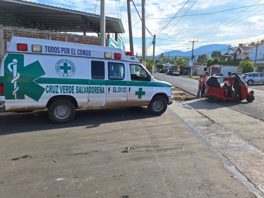 DOS LESIONADOS EN MÚLTIPLE ACCIDENTE DE TRÁNSITO EN EL CONGO, SANTA ANA