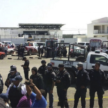 MOTÍN EN CÁRCEL DE VERACRUZ DEJA OCHO MUERTOS Y ONCE HERIDOS: INTERNOS DENUNCIABAN EXTORSIONES