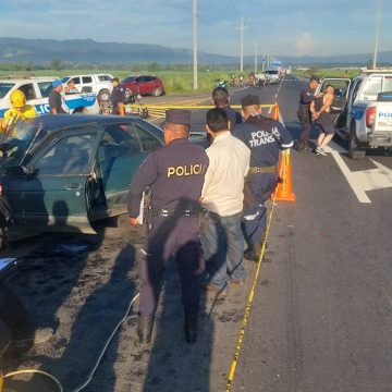 CONDUCÍA EBRIO Y PROVOCÓ UN ACCIDENTE MORTAL EN EL REDONDEL CLAUDIA LARS