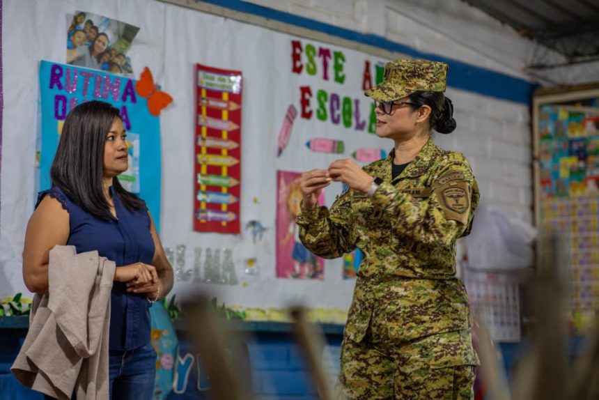 MINISTRA KARLA TRIGUEROS INICIA VISITAS ESCOLARES EN AHUACHAPÁN BAJO EL PROGRAMA DOS ESCUELAS X DÍA