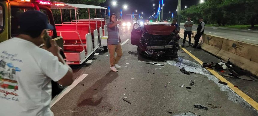 MOTOCICLISTA FALLECE TRAS SER ATROPELLADO POR VARIOS VEHÍCULOS EN EL BULEVAR MONSEÑOR ROMERO