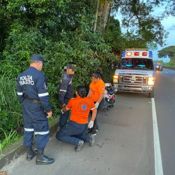 ACCIDENTES DE MOTOCICLISTAS DEJAN DOS LESIONADOS EN DISTINTOS PUNTOS DE SANTA ANA