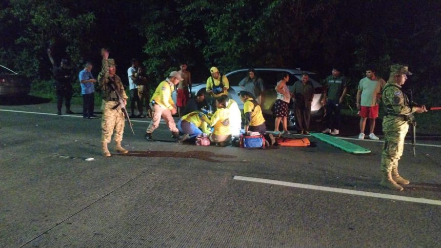 UN ANCIANO MURIÓ AL SER ARROLLADO EN LA CARRETERA A COMALAPA