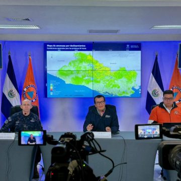 PROTECCIÓN CIVIL REFUERZA MEDIDAS PREVENTIVAS POR LLUVIAS EN EL SALVADOR