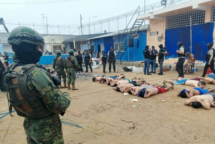 ENFRENTAMIENTO EN CÁRCEL DE ECUADOR DEJA 14 MUERTOS Y 14 HERIDOS