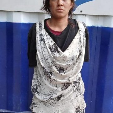 PNC CAPTURA A MUJER ACUSADA DE LESIONAR A HOMBRE EN SANTA ANA CENTRO