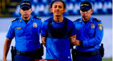 jugador 2 POLÉMICA EN SAN JOSÉ: DETENCIÓN DE JUGADOR NICARAGÜENSE BYRON BONILLA DESATA TENSIÓN ENTRE COSTA RICA Y NICARAGUA