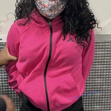 HOMBRE DETENIDO EN MARYLAND POR GRABAR A MUJERES EN VESTIDO DE MUJER DENTRO DE GIMNASIOS