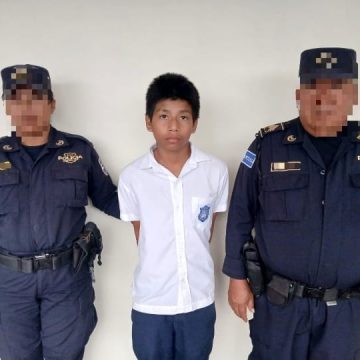 PNC CAPTURA A MENOR QUE PRESUMÍA VÍNCULOS CON PANDILLAS EN REDES SOCIALES