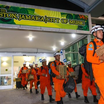 SEGUNDO CONTINGENTE SALVADOREÑO LLEGA A JAMAICA PARA BRINDAR APOYO HUMANITARIO TRAS EL HURACÁN MELISSA