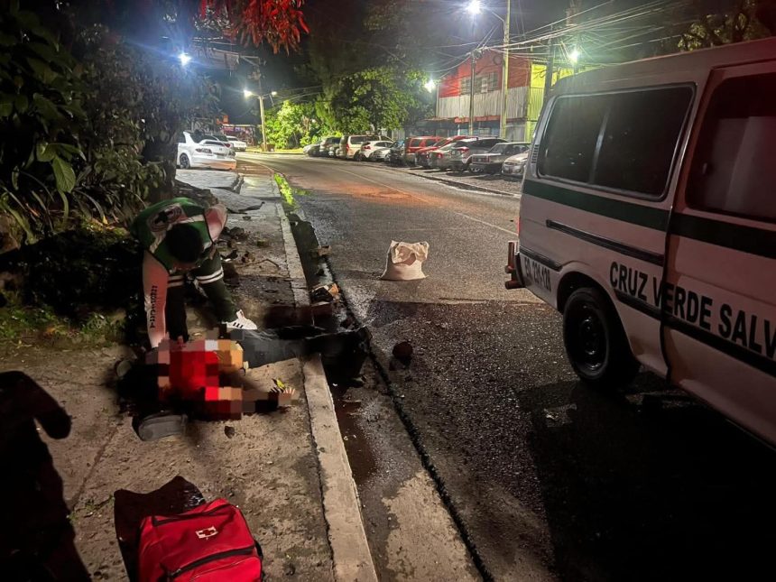 MOTOCICLISTA MUERE AL PERDER EL CONTROL CERCA DE LOS JUZGADOS DE SOYAPANGO