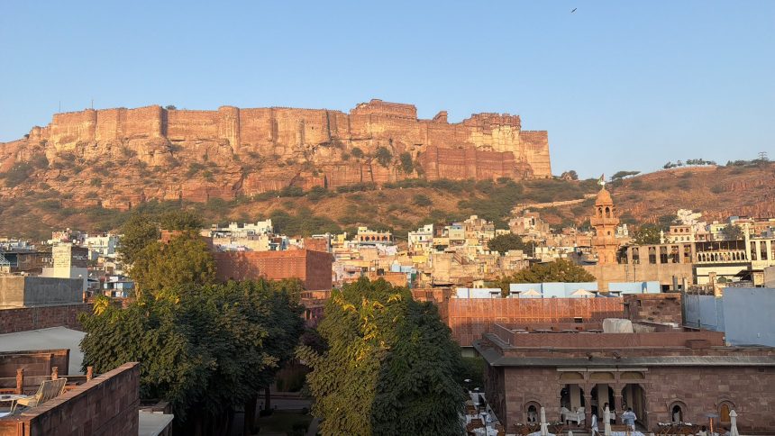 INDIA SE PERFILA COMO LA CUARTA MAYOR ECONOMÍA MUNDIAL, SEGÚN REVISIÓN OFICIAL