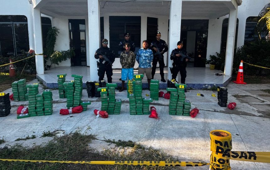 PNC INCAUTA 375 KILOS DE DROGA VALORADOS EN $9.4 MILLONES EN OPERATIVO EN EL RÍO JIBOA