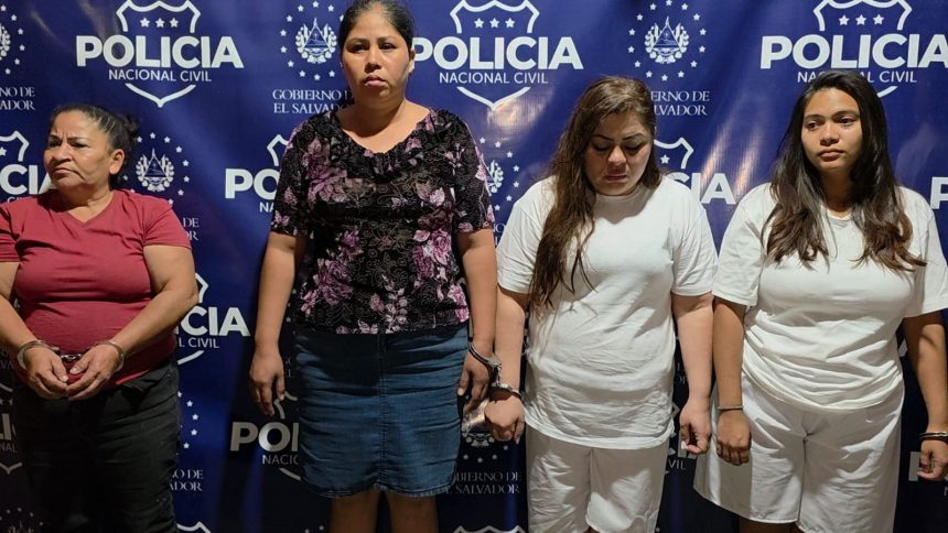 CAPTURAN A 17 PERSONAS DURANTE OPERATIVO DE LA FGR Y PNC EN APOPA