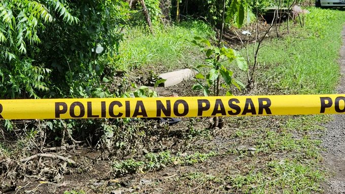 LOCO 3 HALLAN SIN VIDA A UN HOMBRE EN UN RÍO DE SAN RAFAEL OBRAJUELO, LA PAZ