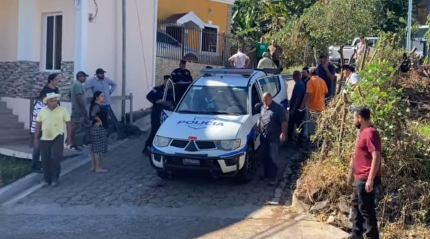 TRABAJADOR DE LA CONSTRUCCIÓN RESULTA SOTERRADO TRAS ALUD DE TIERRA EN OBRA DE OSICALA,MORAZÁN