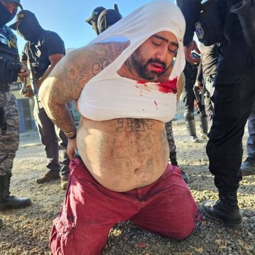 AUTORIDADES DIFUNDEN IMÁGENES DE OPERATIVO EN CÁRCEL RENOVACIÓN 1 Y RESCATE DE TRES GUARDIAS