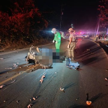 MOTOCICLISTA MUERE TRAS CHOQUE FRONTAL CON MICROBÚS EN SANTA ANA