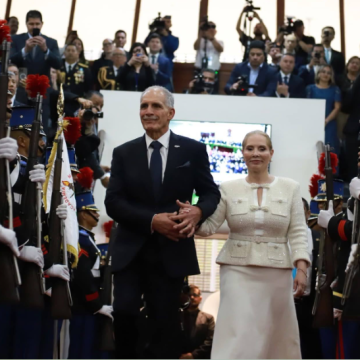 NASRY ASFURA ASUME LA PRESIDENCIA DE HONDURAS EN JURAMENTACIÓN HISTÓRICA EN EL CONGRESO