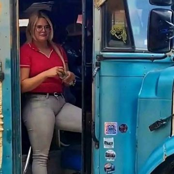 JENNIFER BLANDÓN SE VUELVE TENDENCIA EN NICARAGUA POR SU TRABAJO EN EL TRANSPORTE COLECTIVO