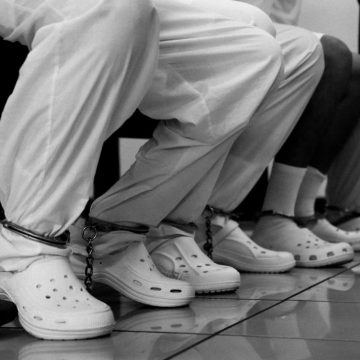 TRES MENORES RECIBEN 20 AÑOS DE INTERNAMIENTO POR EXTORSIÓN EN CHALCHUAPA