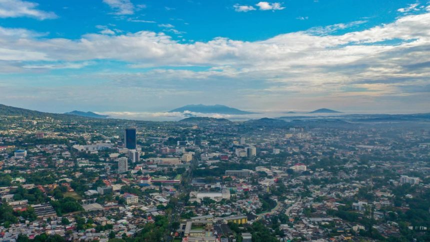 clima OBSERVATORIO AMBIENTAL REPORTA INICIO DE SEMANA CON TEMPERATURAS DISMINUIDAS EN EL SALVADOR