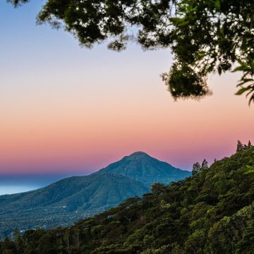 MINISTERIO DE MEDIO AMBIENTE DESCARTA LLUVIAS Y PRONOSTICA CIELO DESPEJADO EN EL SALVADOR PARA ESTE JUEVES