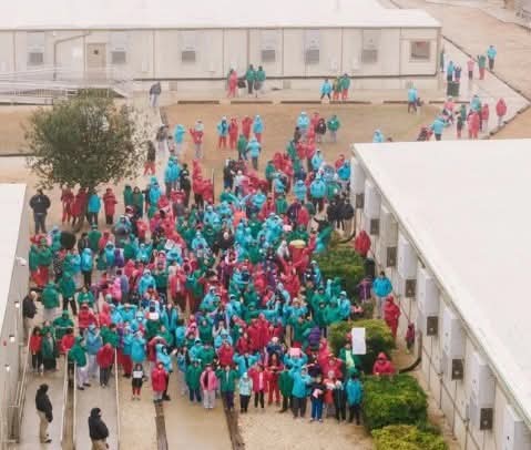 ice CONFINAN CENTRO DE DETENCIÓN DE ICE EN TEXAS POR BROTE DE SARAMPIÓN