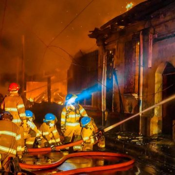 CINCO PERSONAS FALLECIDAS TRAS INCENDIO EN EL CENTRO DE SAN SALVADOR, CONFIRMAN AUTORIDADES